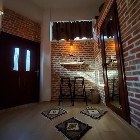 Relax Inn Korcza Zewnętrze zdjęcie