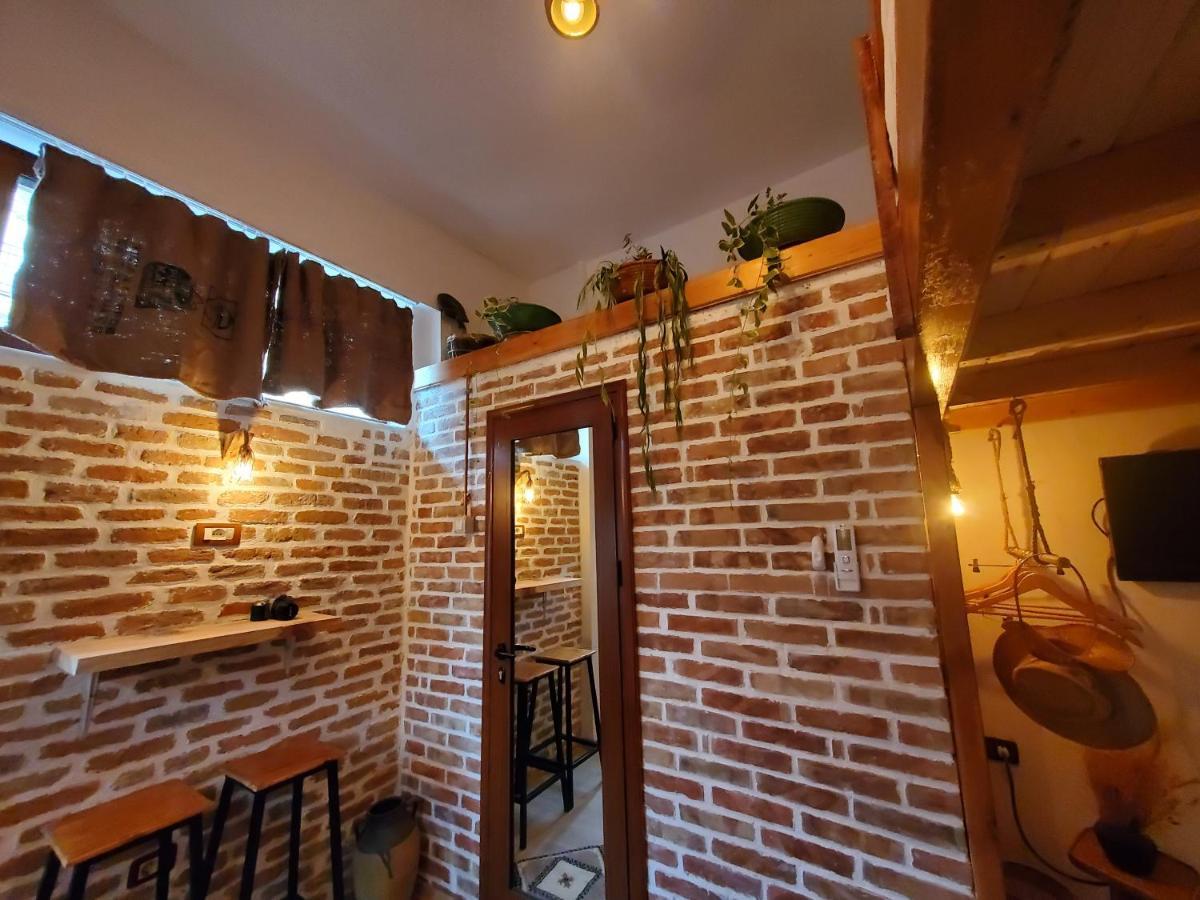 Relax Inn Korcza Zewnętrze zdjęcie