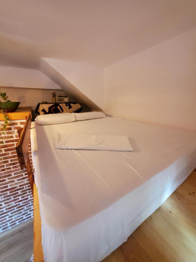 Relax Inn Korcza Zewnętrze zdjęcie