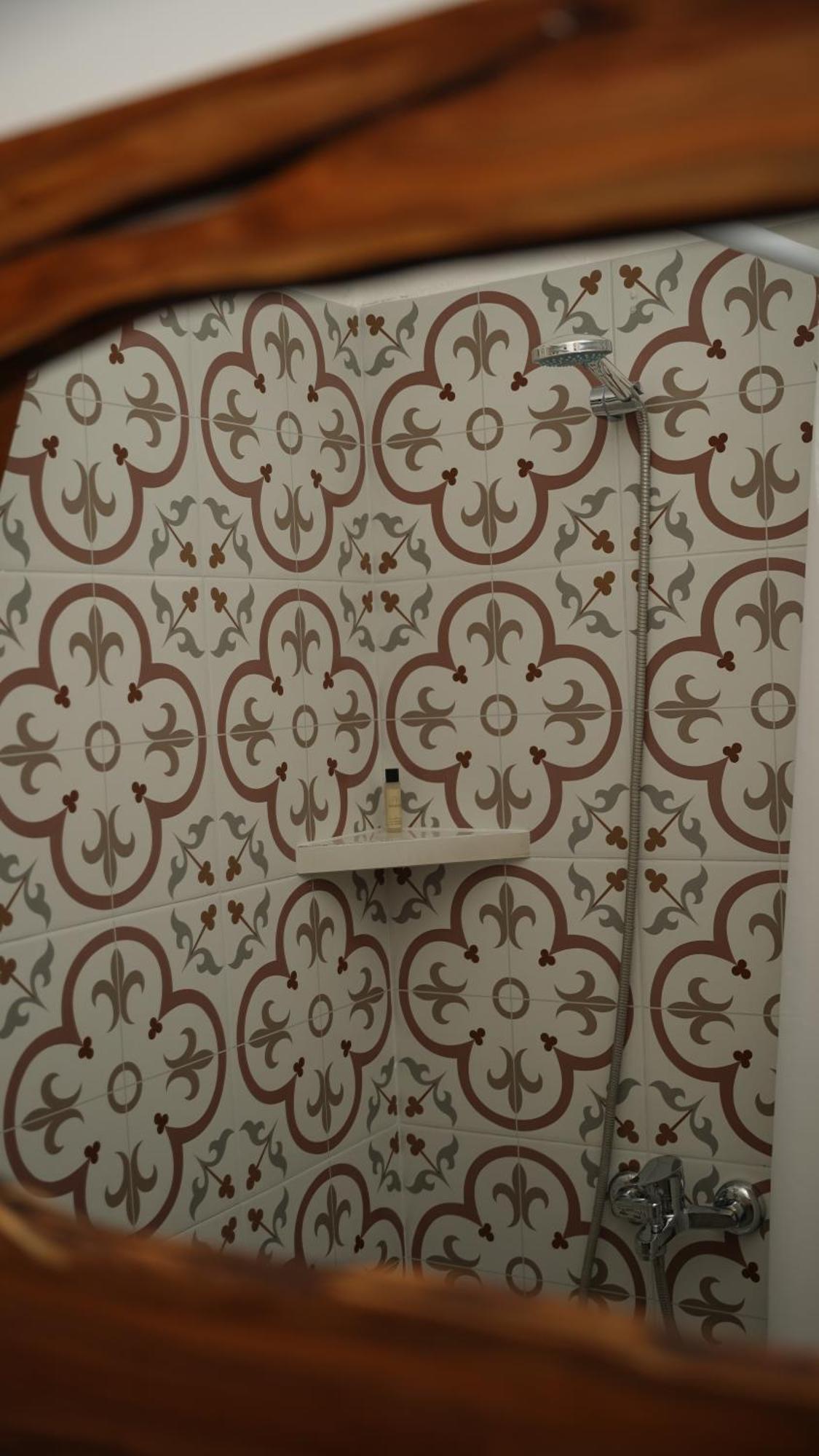 Relax Inn Korcza Zewnętrze zdjęcie